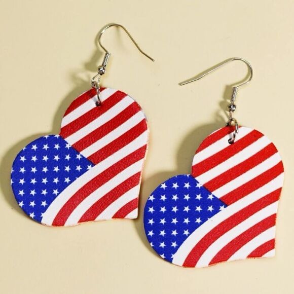 American Flag Heart Shape Fashion Earrings - Picture 1 of 3